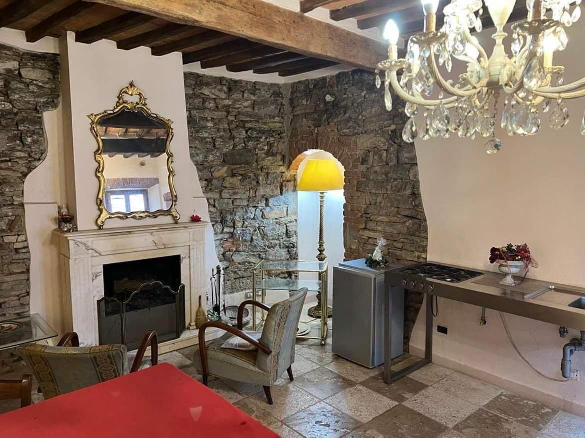 La Piazzetta Toscana B&B カンピーリア・マリッティマ エクステリア 写真